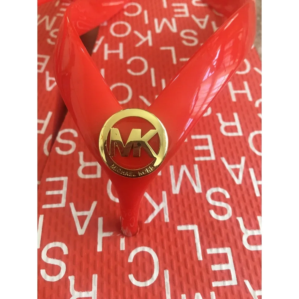 NEW MICHAEL KORS FLIP FLOP MANDARIN LOGO PRINT GOLD MK LOGO SIZE 11, $69.99
